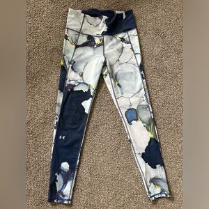 Ladies Under Armour leggings